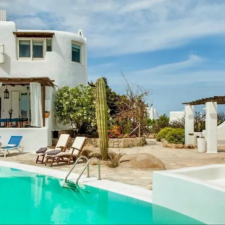 Elaya Holiday home